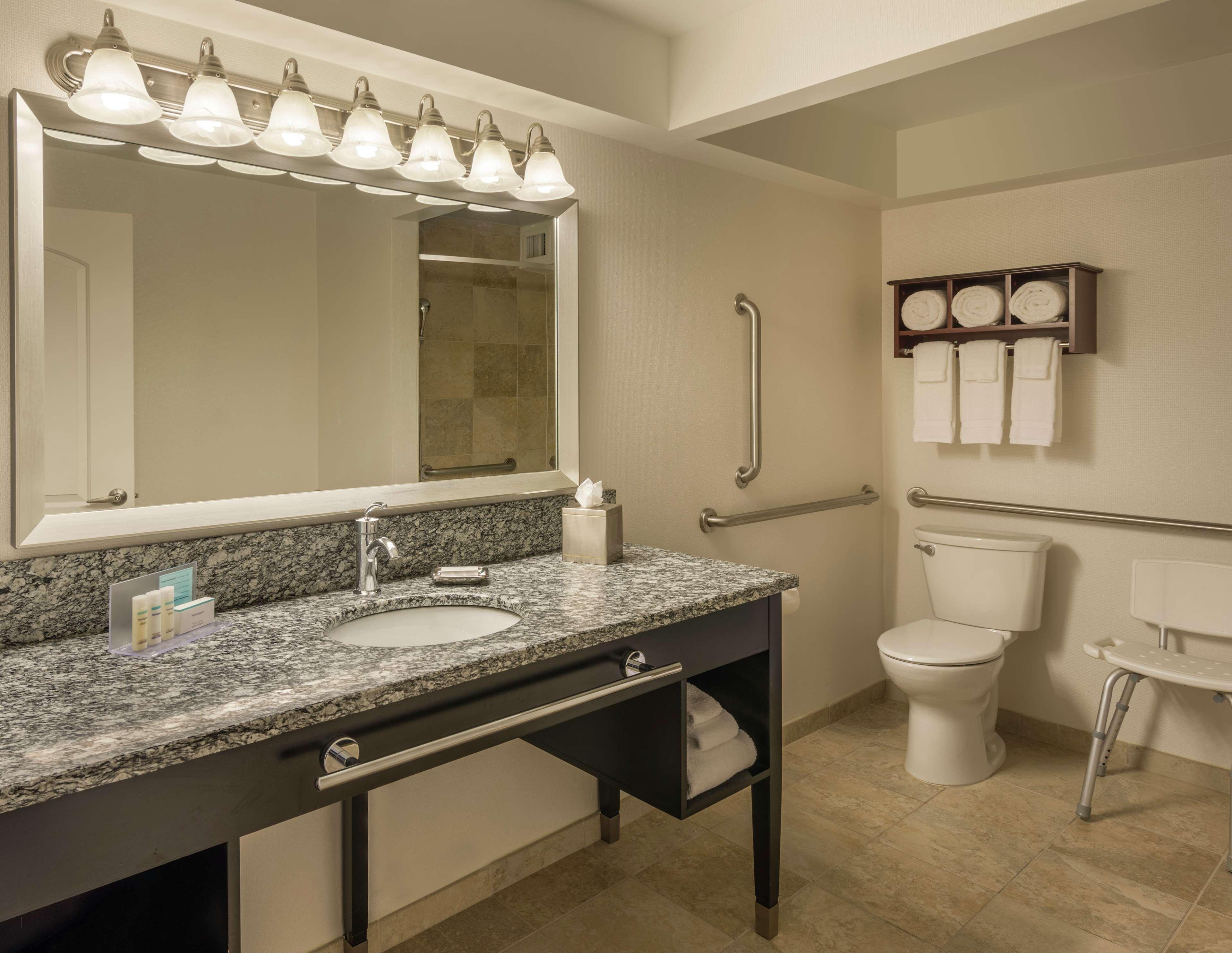Homewood Suites By Hilton Chicago Downtown - Magnificent Mile Dış mekan fotoğraf